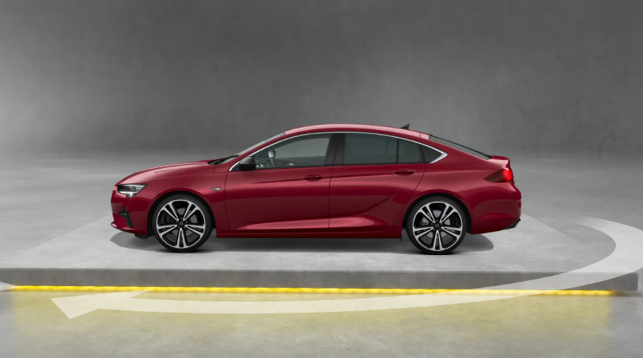 9 İleri Otomatik Vitesli 2022 Opel Insignia Fiyatları ve Özellikleri