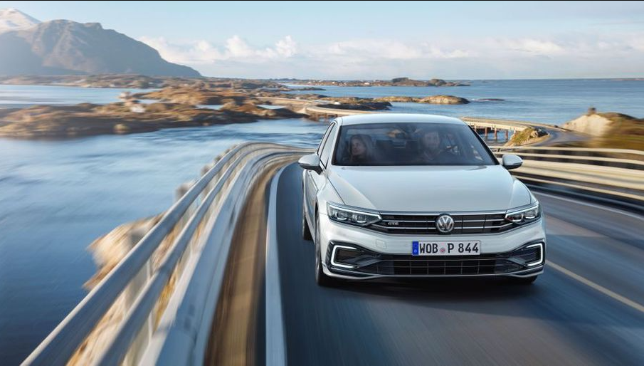 2023 Volkswagen Passat Üstün Tasarım ve Teknolojisiyle Yollarda