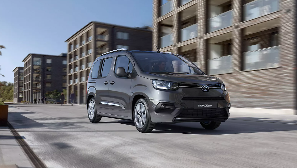 2024 Toyota Proace City Engelli Araç Fiyatları