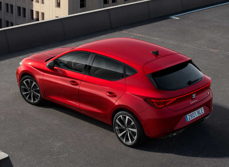 2024 Seat Leon Modern Çizgilerle Performansı Buluşturan Hatchback